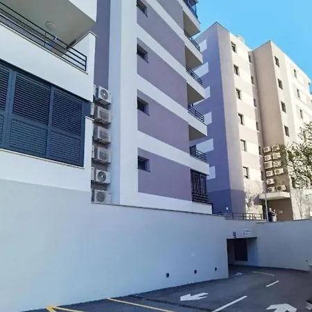 S'Akvarel 3 - Private Garage Split Exterior photo