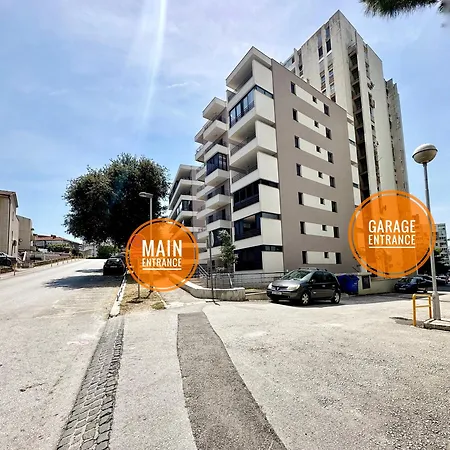 S'Akvarel 3 - Private Garage Split Exterior photo