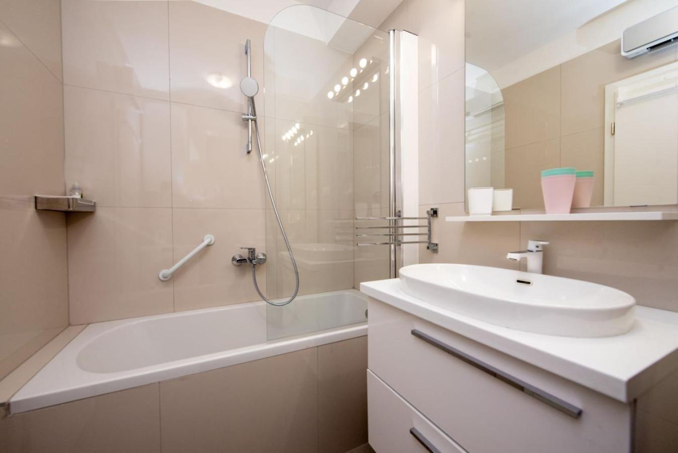 Apartman S'Akvarel 3 - Private Garage Split